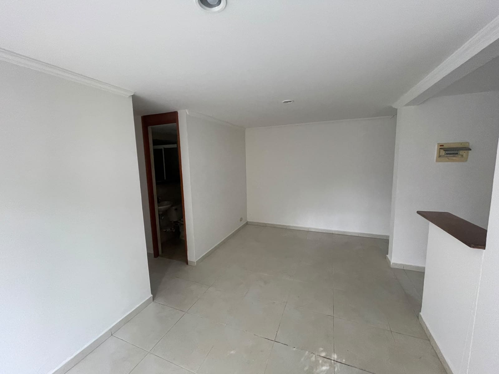 Apartamento en arriendo en Loma de los Bernal, Belen, Medellín — foto 3 de 19