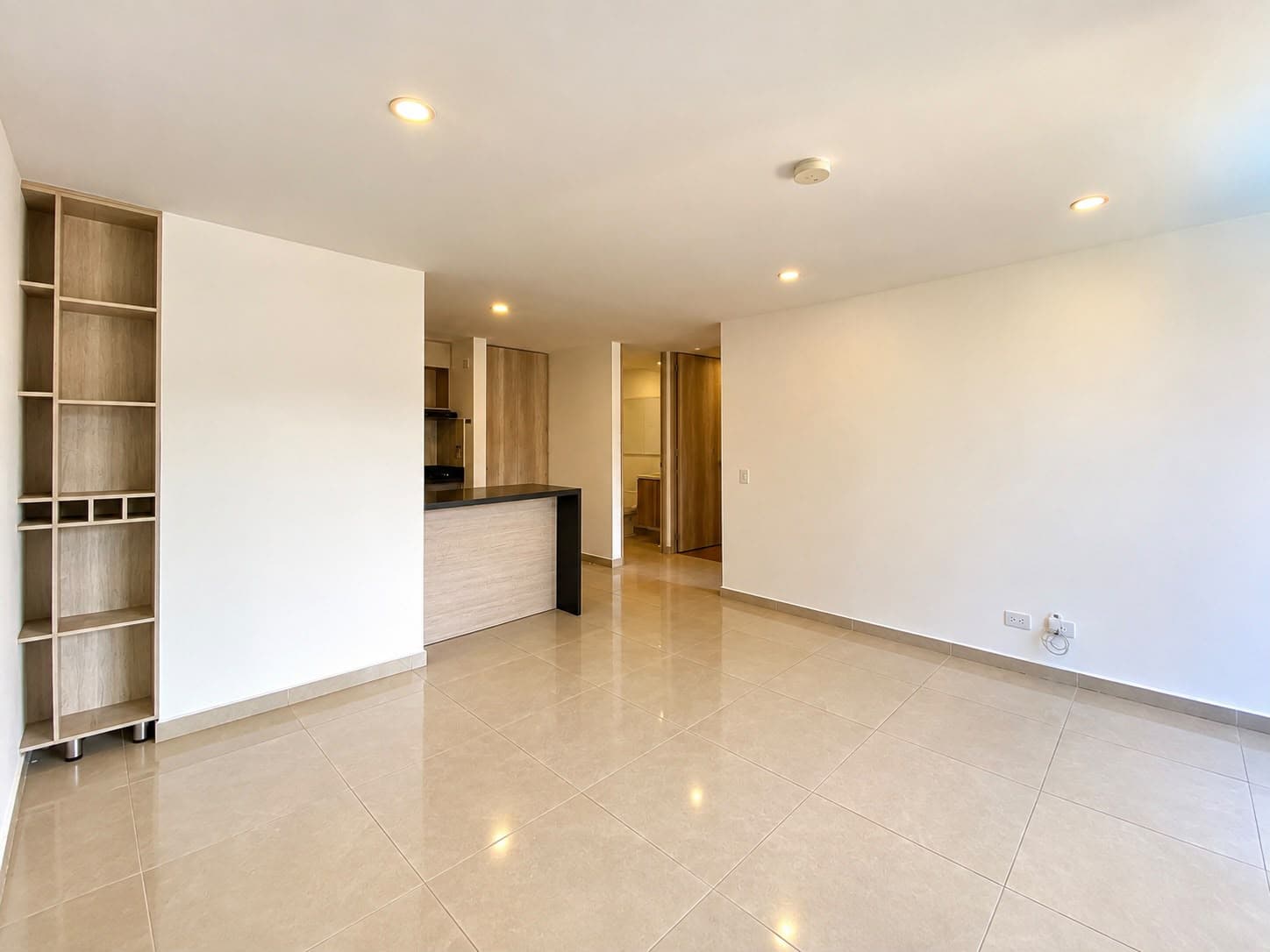 Apartamento en arriendo en Ciudad del Rio, Medellín — foto 1 de 18