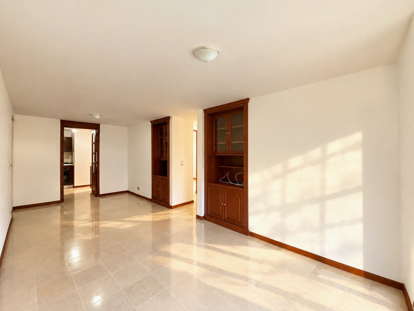 Apartamento en arriendo en Patio Bonito, Poblado, Medellín — foto 1 de 15
