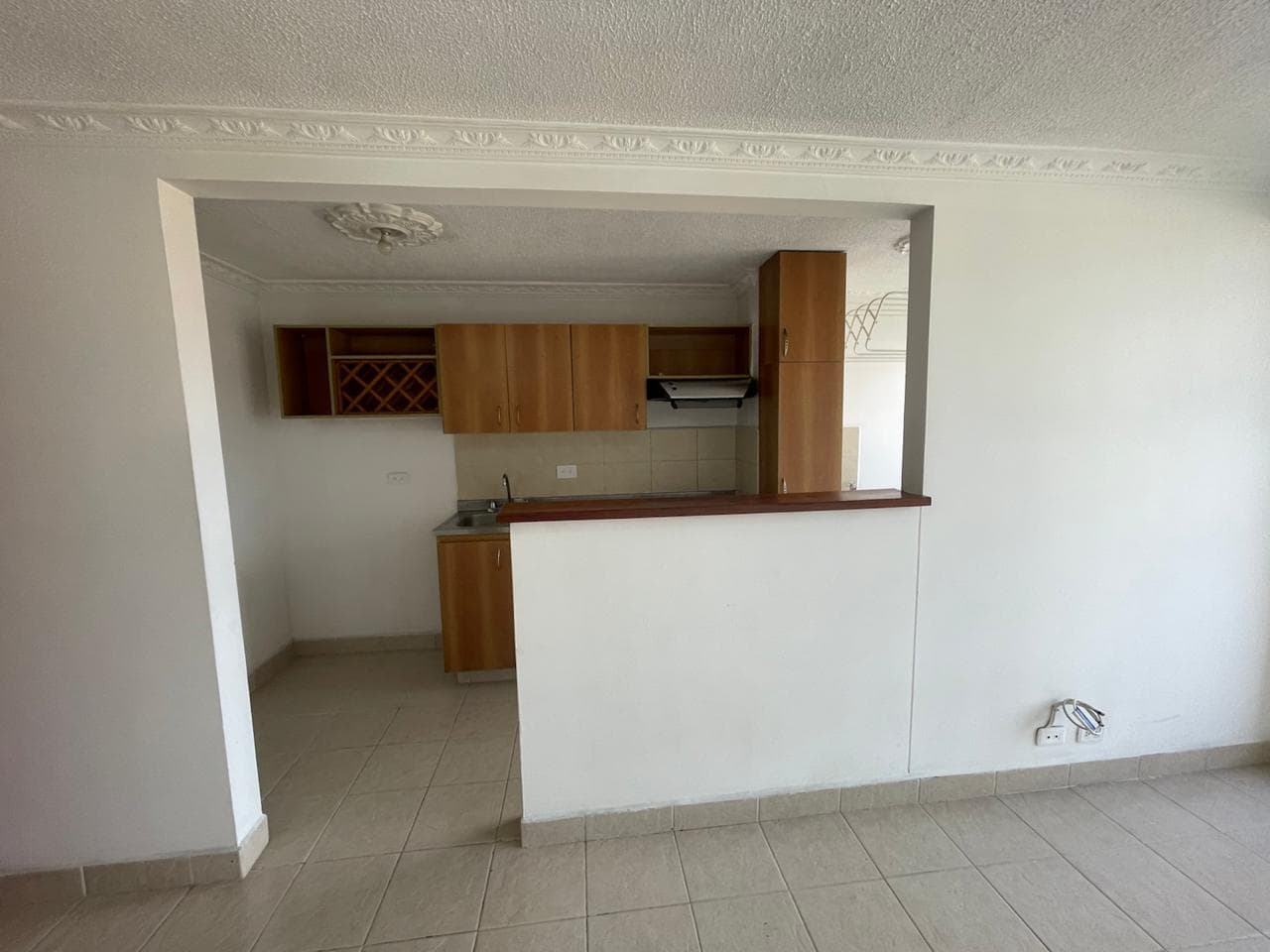 Apartaestudio en arriendo en Estadio, Laureles, Medellín — foto 3 de 13