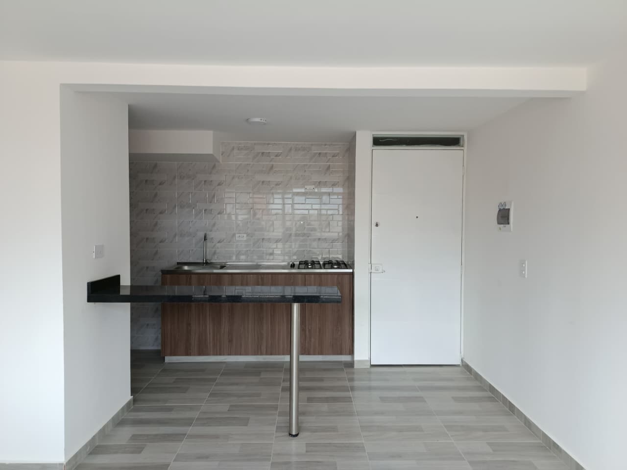 Apartamento en arriendo en Madrid — foto 4 de 16