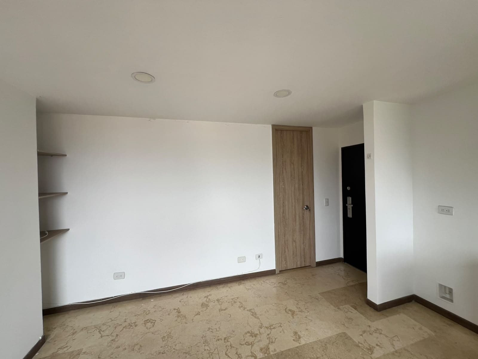 Apartaestudio en arriendo en Laureles, Medellín — foto 4 de 15