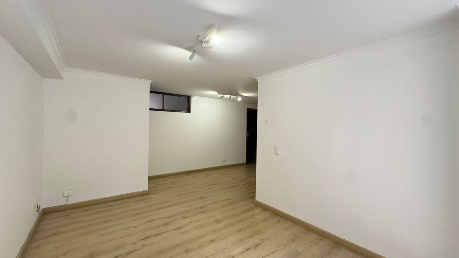 Apartamento en arriendo en Santa María de los Ángeles, Poblado, Medellín — foto 3 de 20