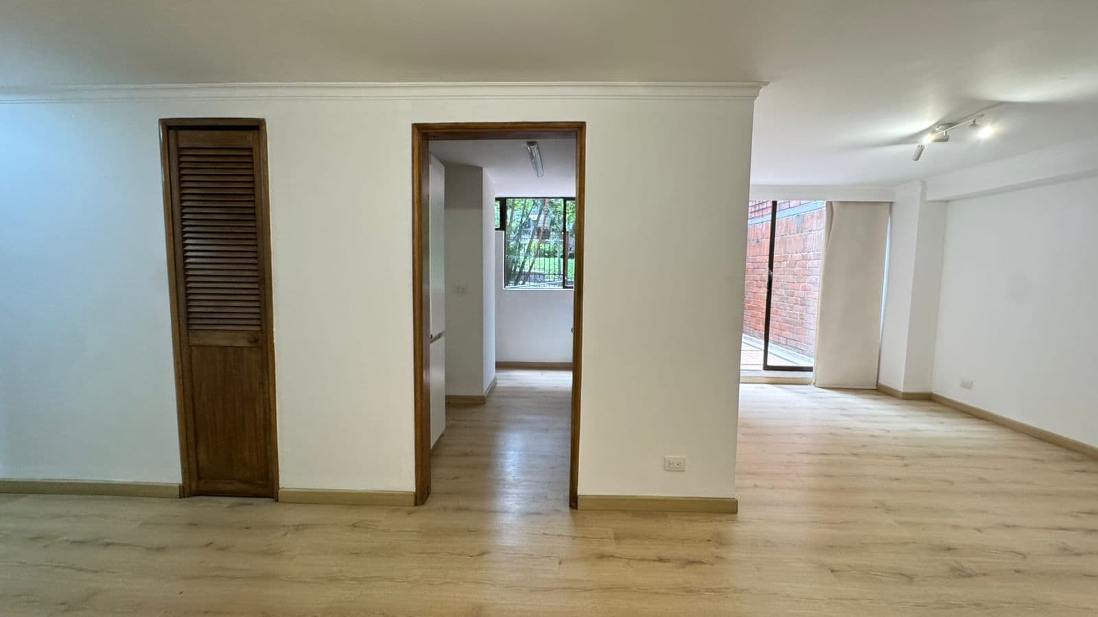 Apartamento en arriendo en Santa María de los Ángeles, Poblado, Medellín — foto 4 de 20