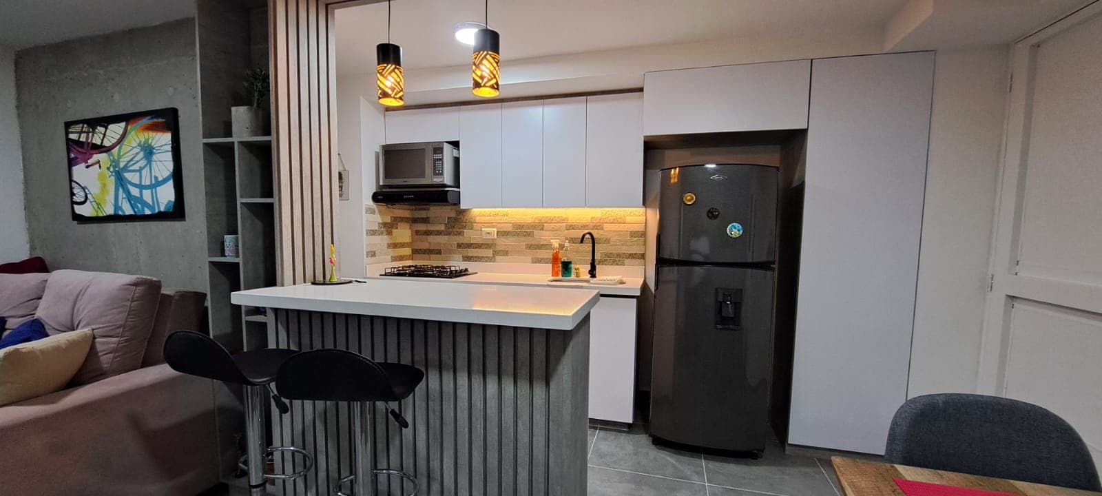 Apartamento en arriendo en Calasanz Parte Alta, La America, Medellín — foto 1 de 13