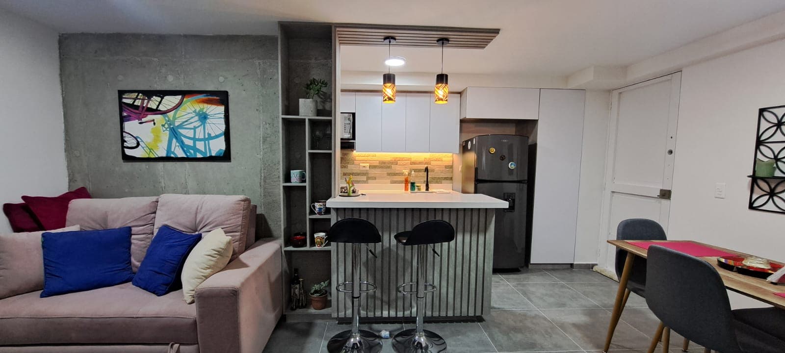 Apartamento en arriendo en Calasanz Parte Alta, La America, Medellín — foto 2 de 13