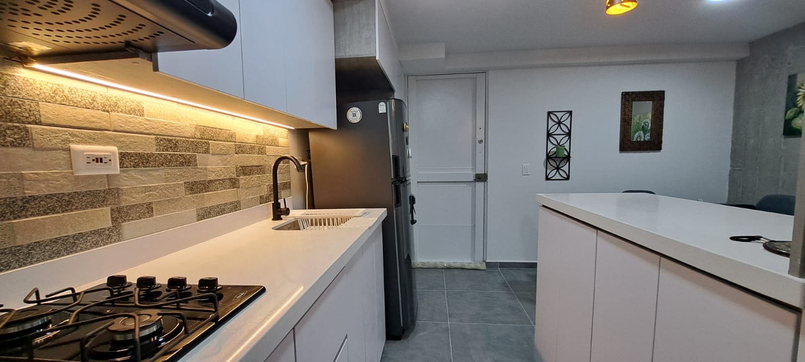 Apartamento en arriendo en Calasanz Parte Alta, La America, Medellín — foto 4 de 13