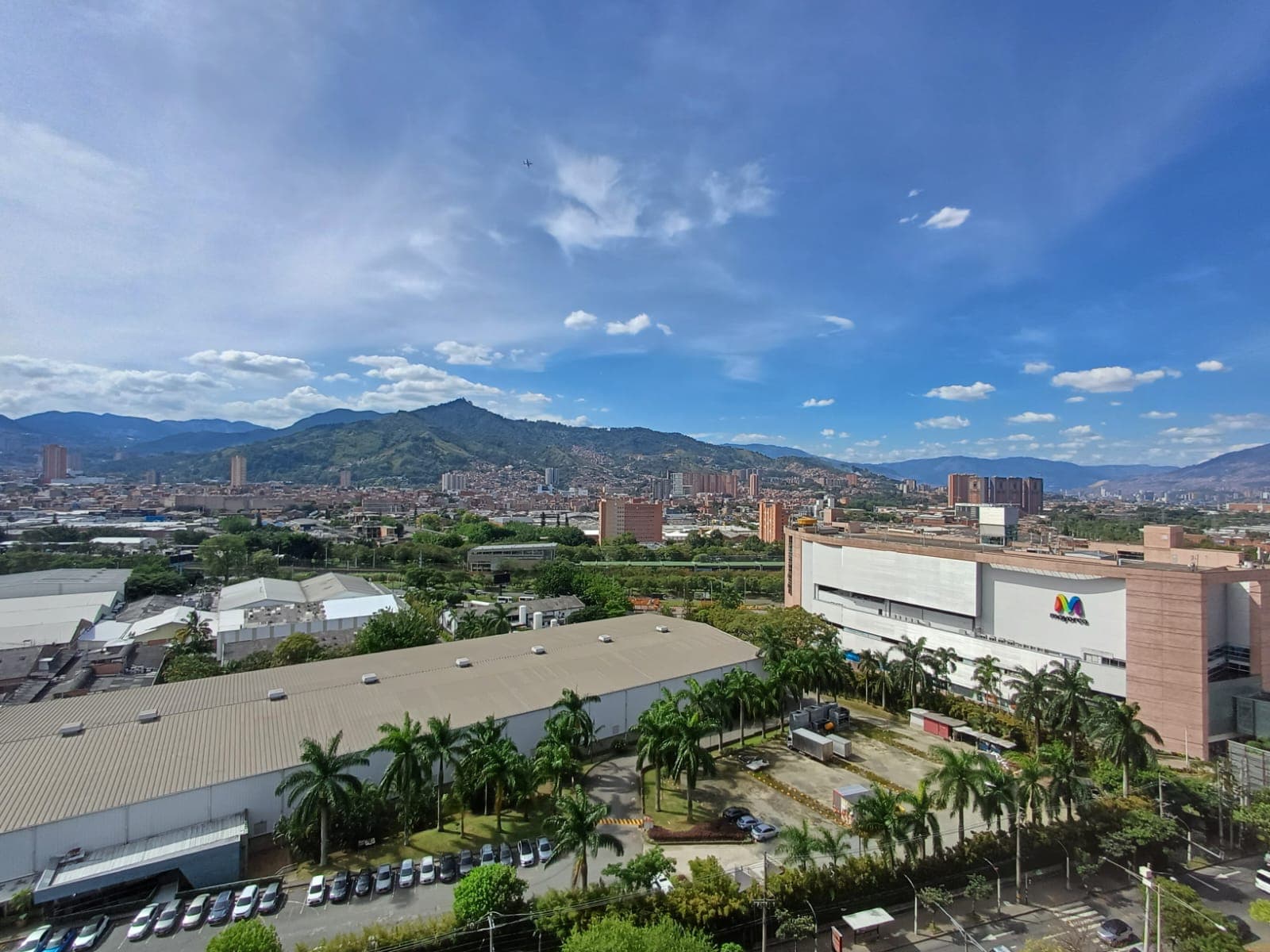 Apartamento en arriendo en Mayorca, Envigado — foto 1 de 20