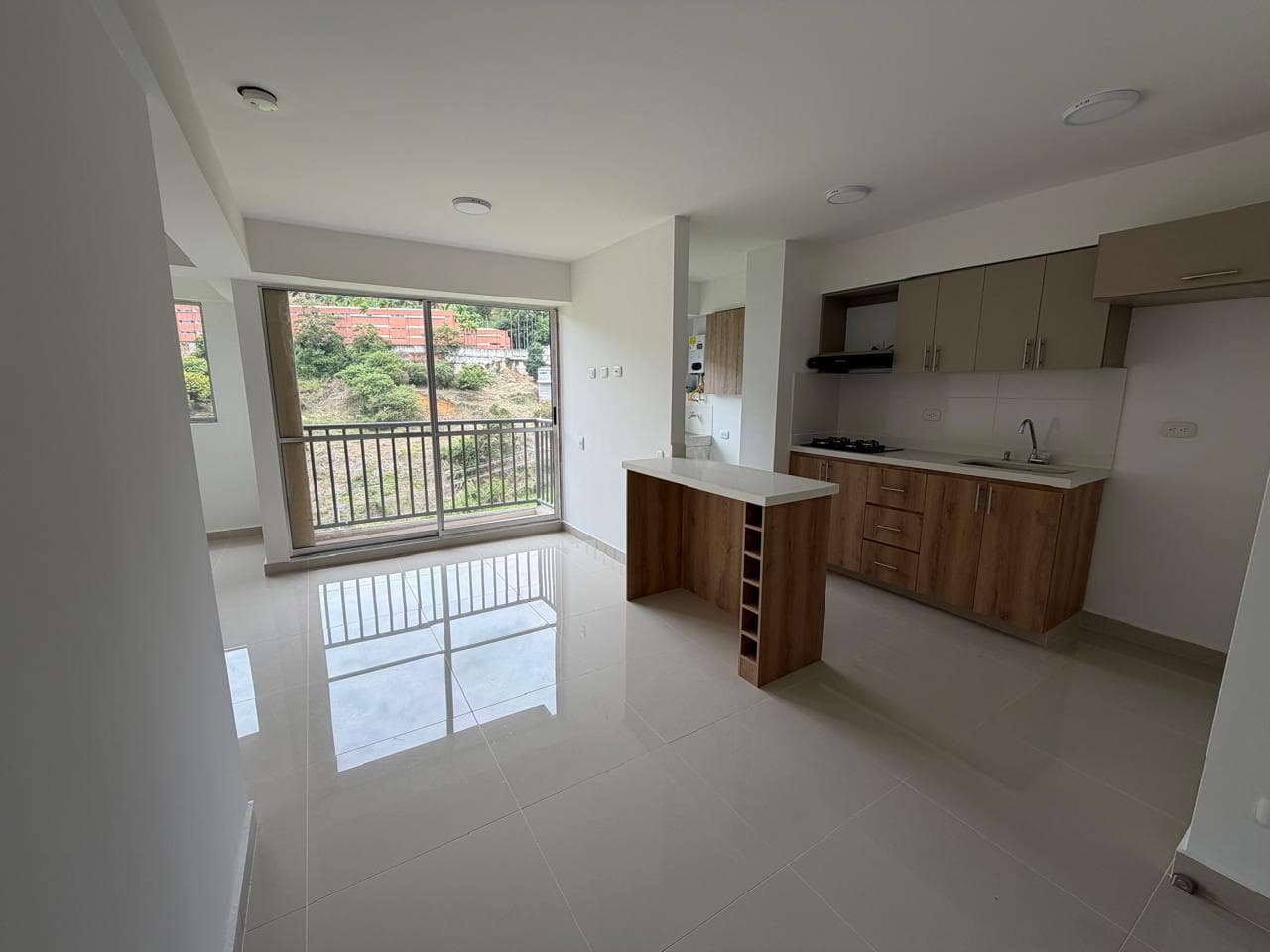 Apartamento en arriendo en Robledo, Medellín — foto 2 de 13