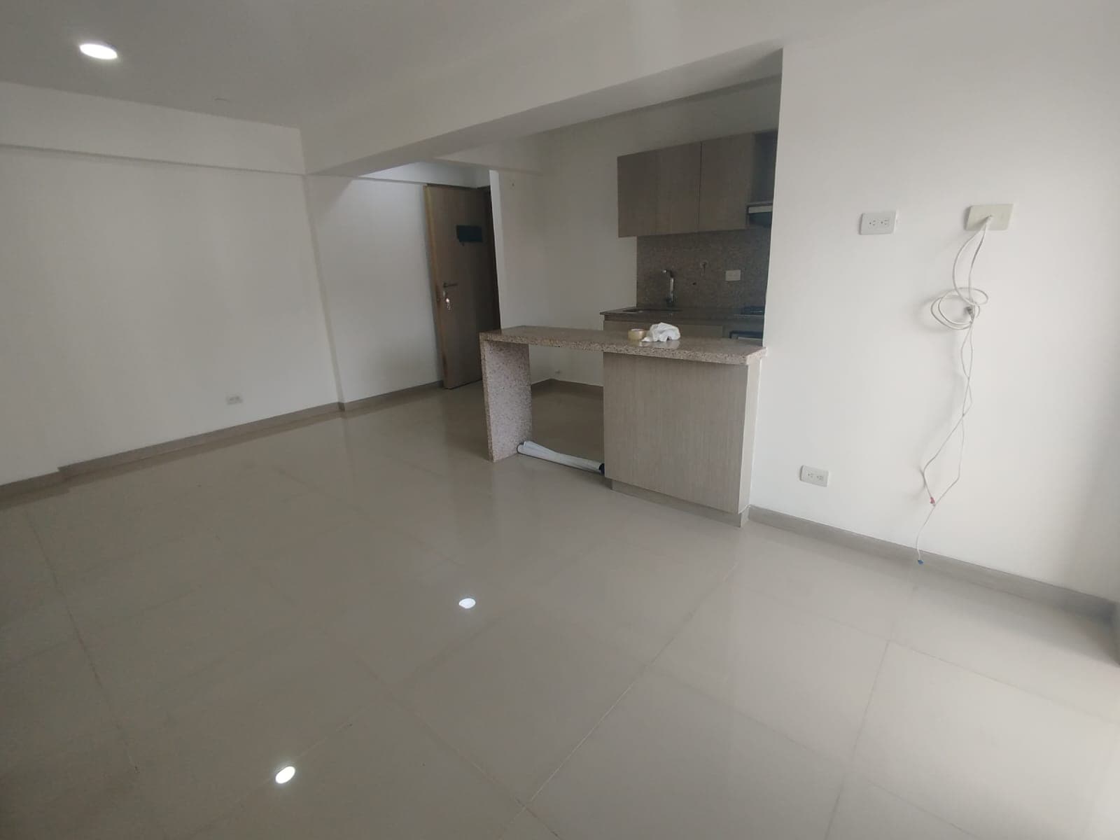 Apartamento en arriendo en Prados de Sabaneta — foto 5 de 20