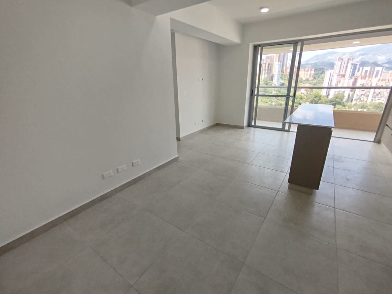 Apartamento en arriendo en Maria Auxiliadora, Sabaneta — foto 5 de 16