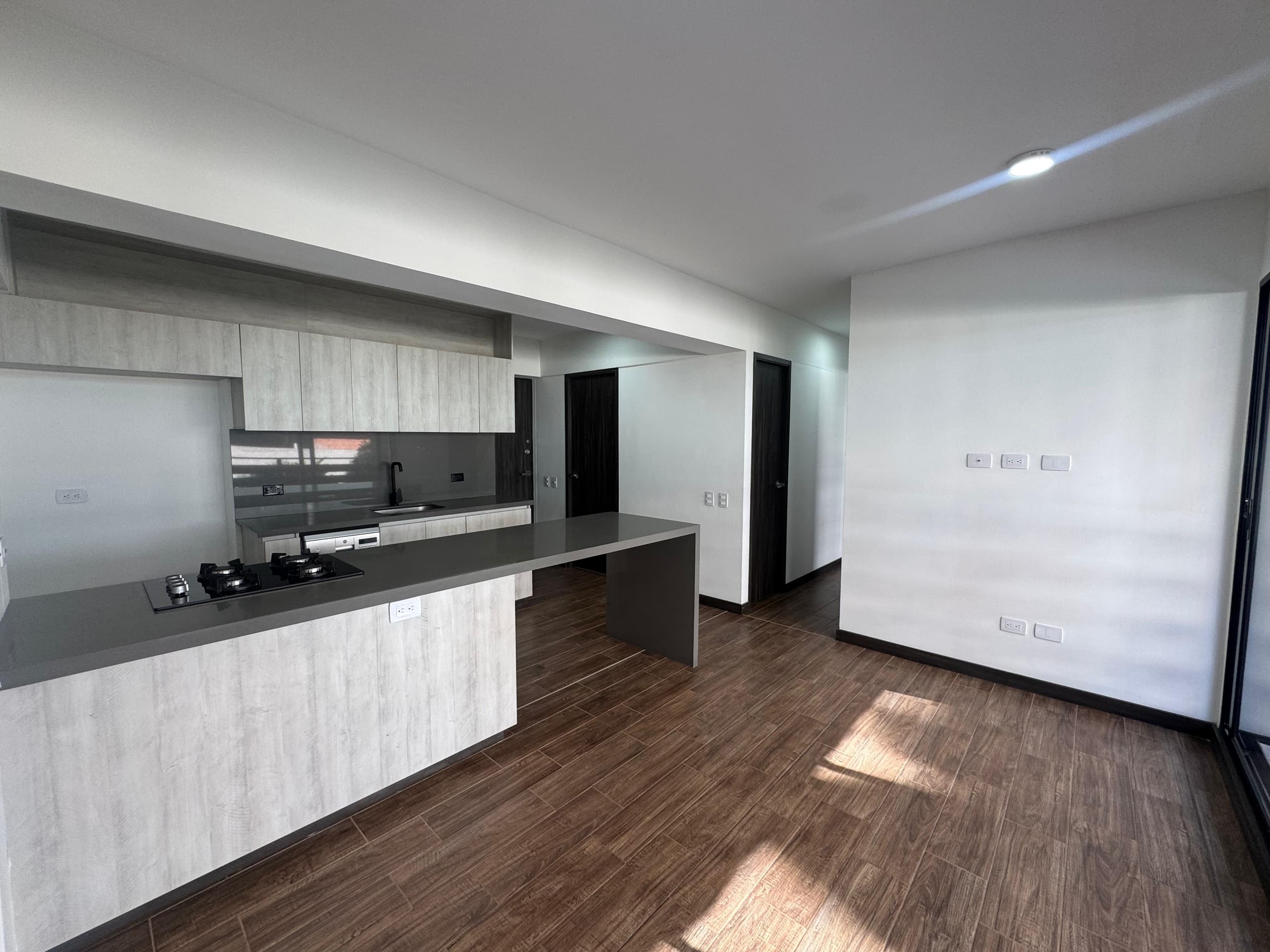 Apartamento en arriendo en El Retiro — foto 5 de 17