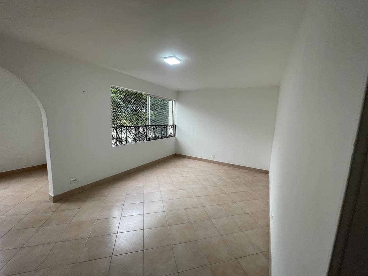 Apartamento en arriendo en Almeria, Laureles, Medellín — foto 4 de 15