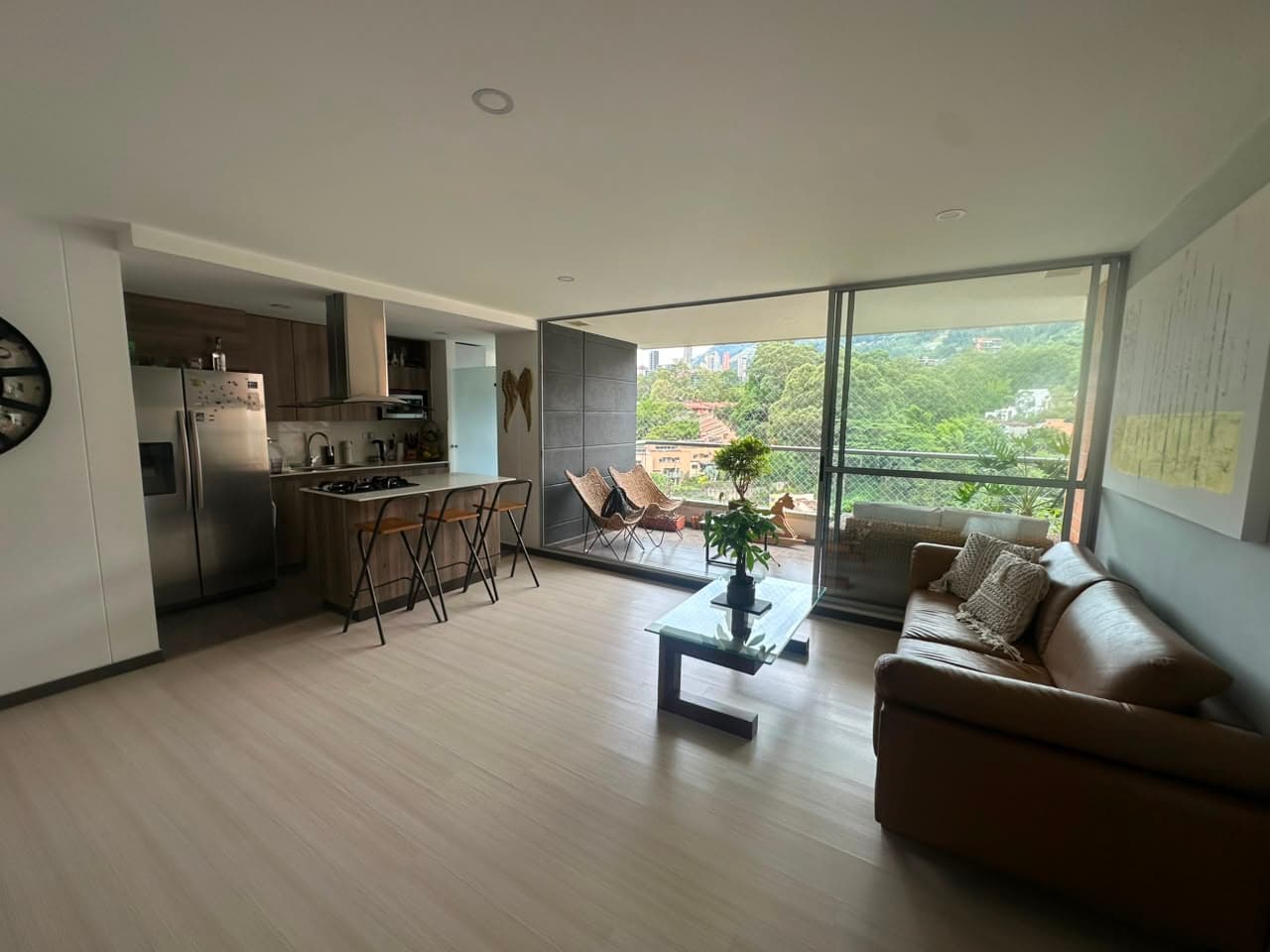 Apartamento en arriendo en Transversal Intermedia, Poblado, Medellín — foto 2 de 15
