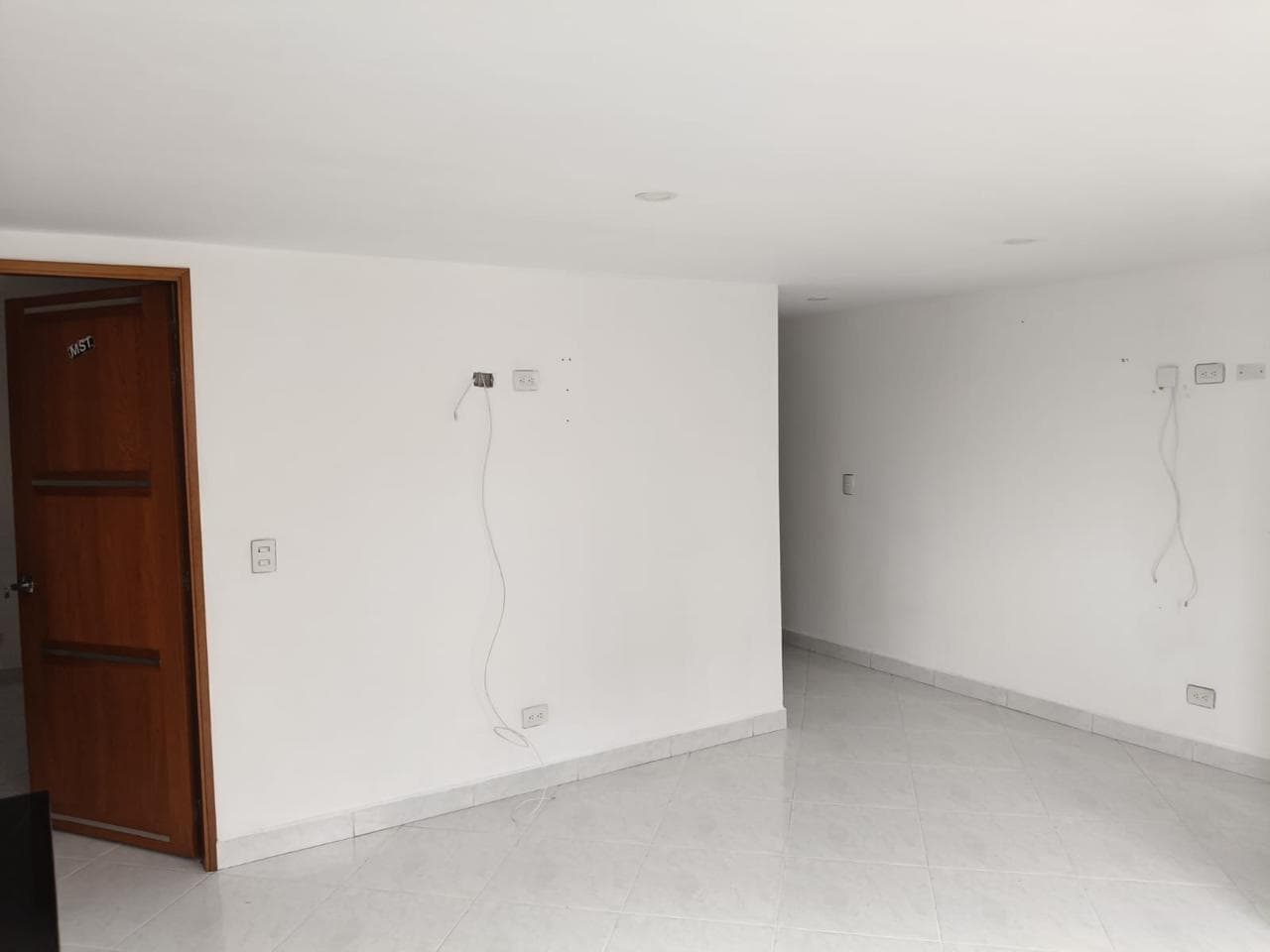 Apartamento en arriendo en San Isidro, Itagui — foto 5 de 13