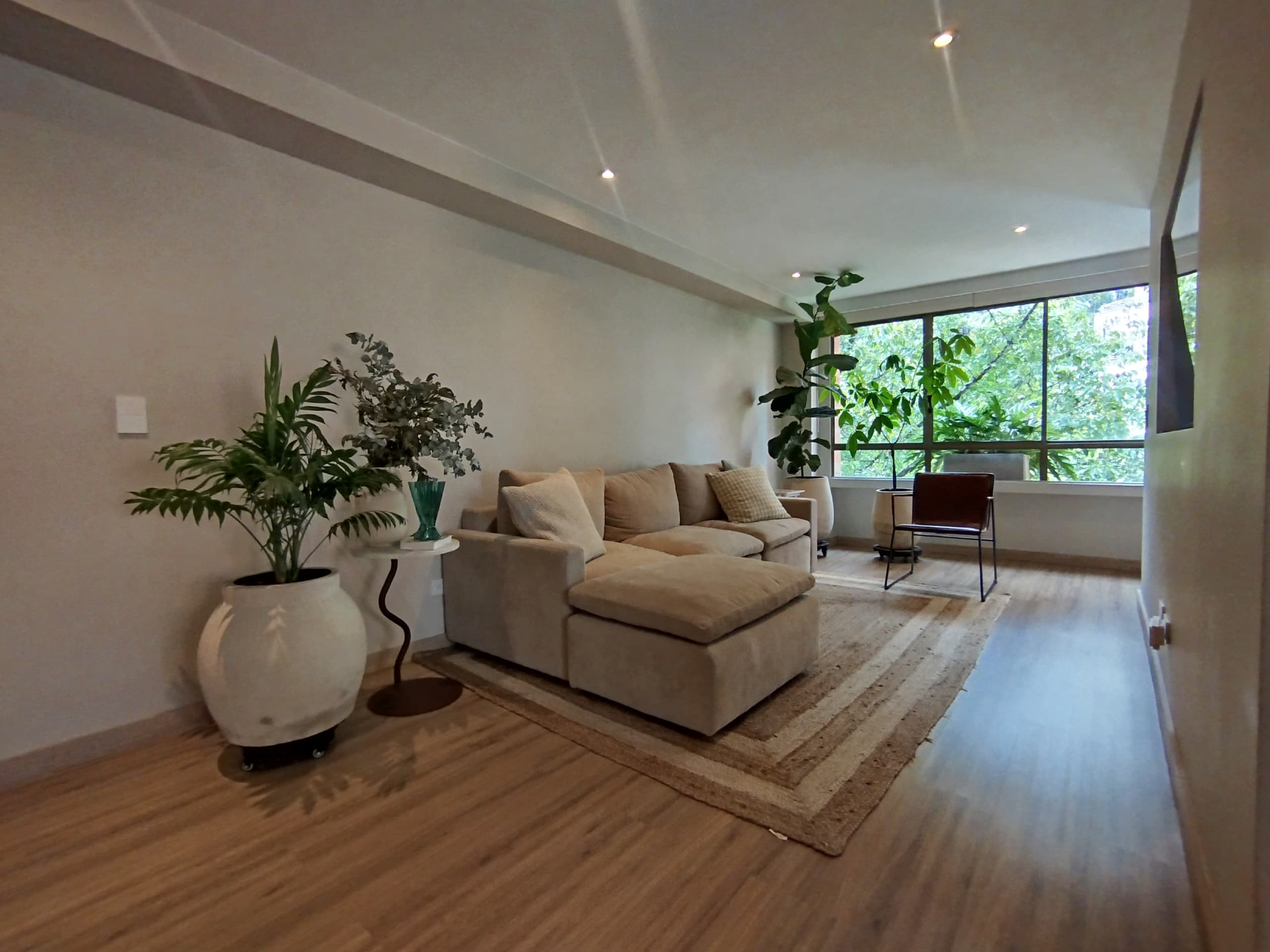 Apartamento en arriendo en La Concha, Poblado, Medellín — foto 2 de 16