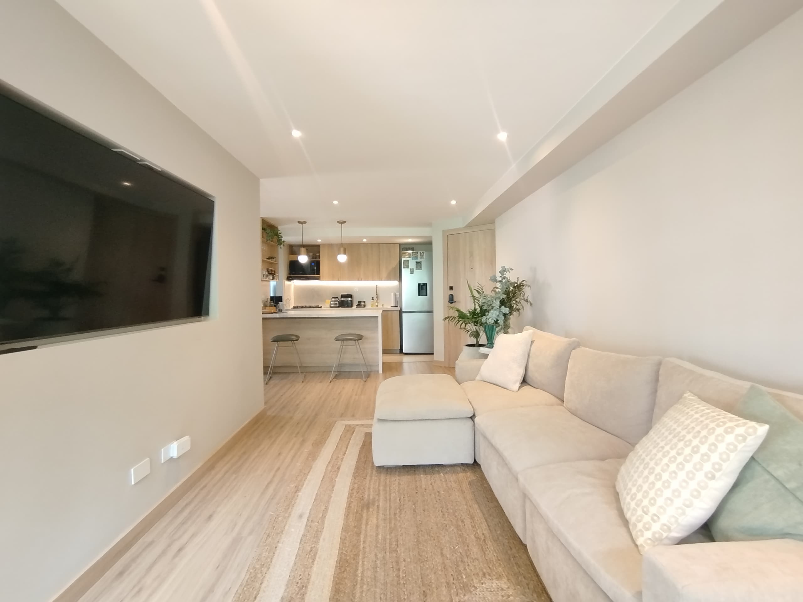 Apartamento en arriendo en La Concha, Poblado, Medellín — foto 3 de 16