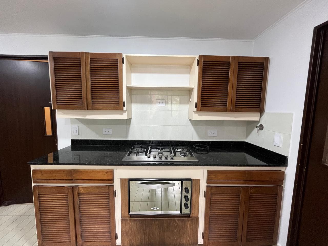 Apartamento en arriendo en La Concha, Poblado, Medellín — foto 4 de 20