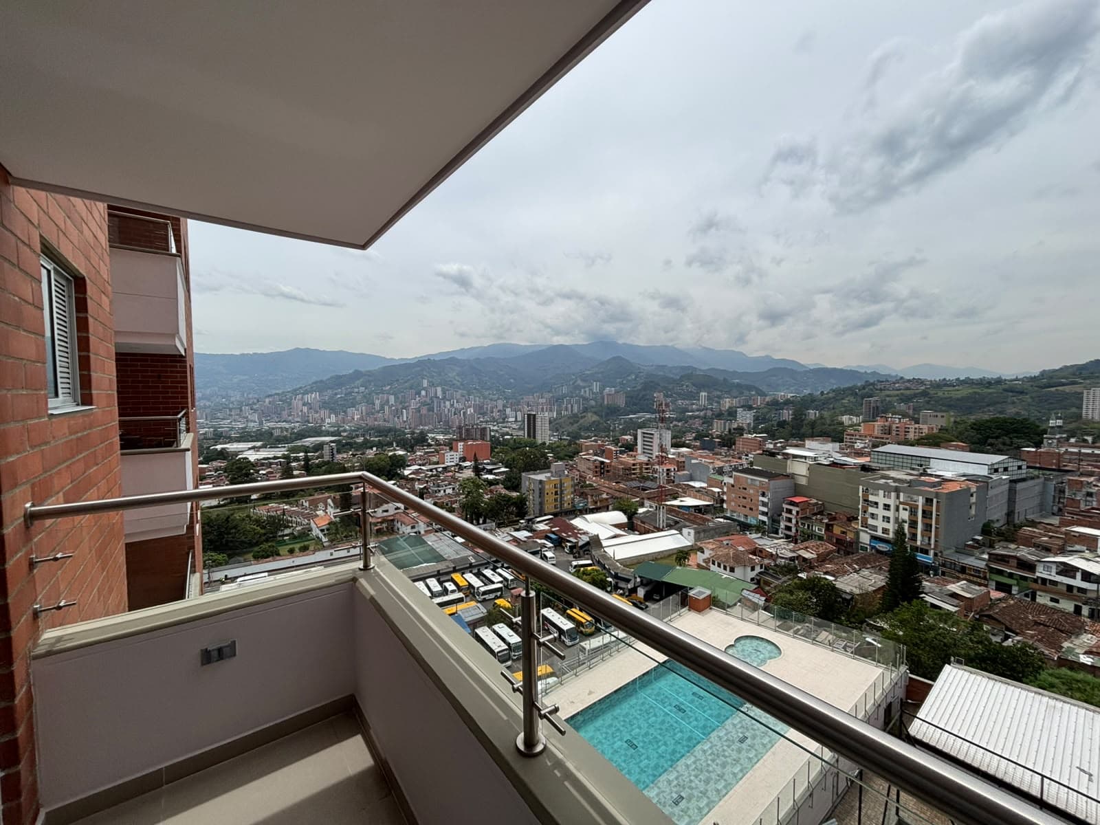 Apartamento en arriendo en La Estrella — foto 5 de 19