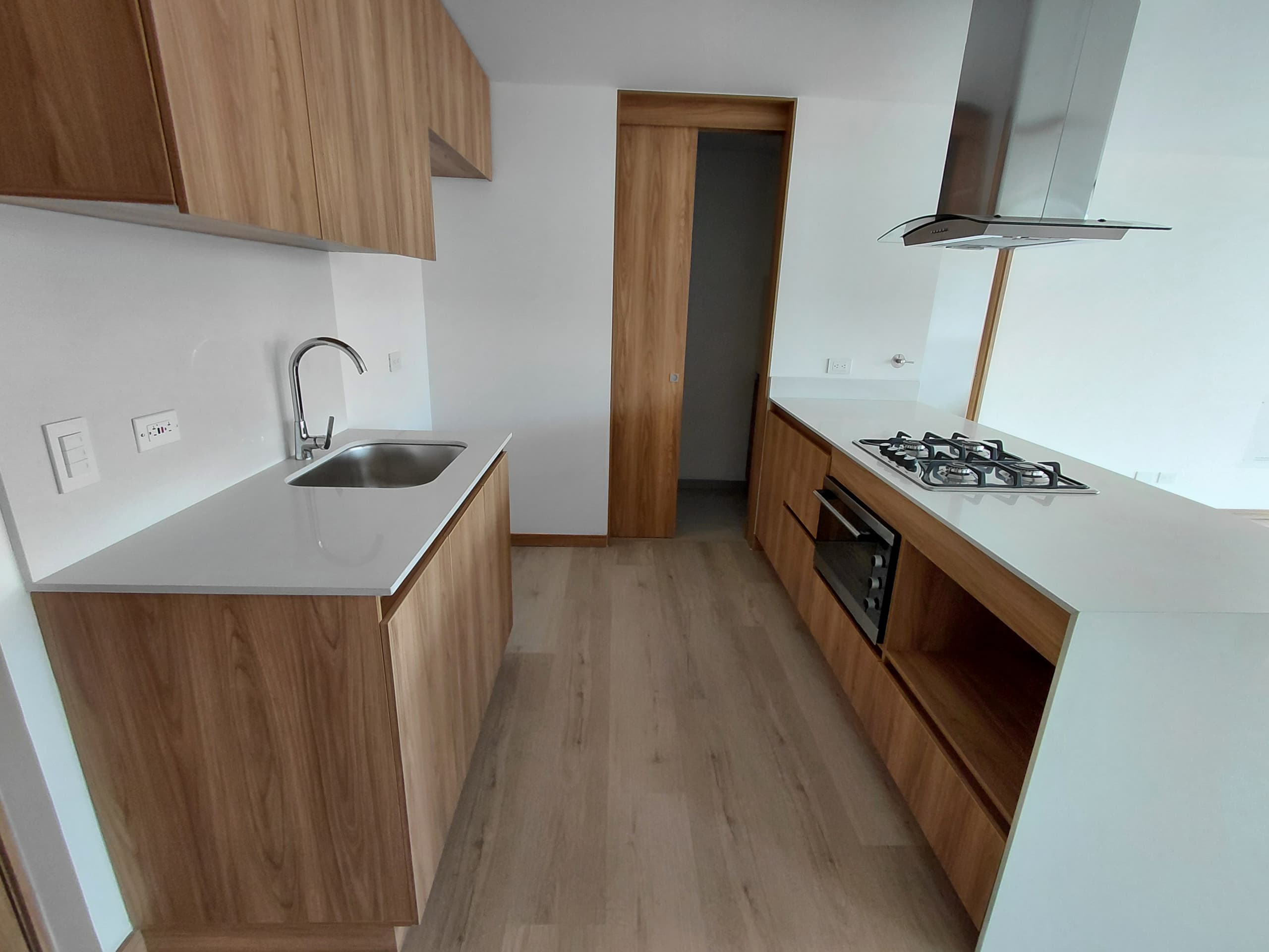Apartamento en arriendo en San Antonio de Pereira, Rionegro — foto 2 de 18