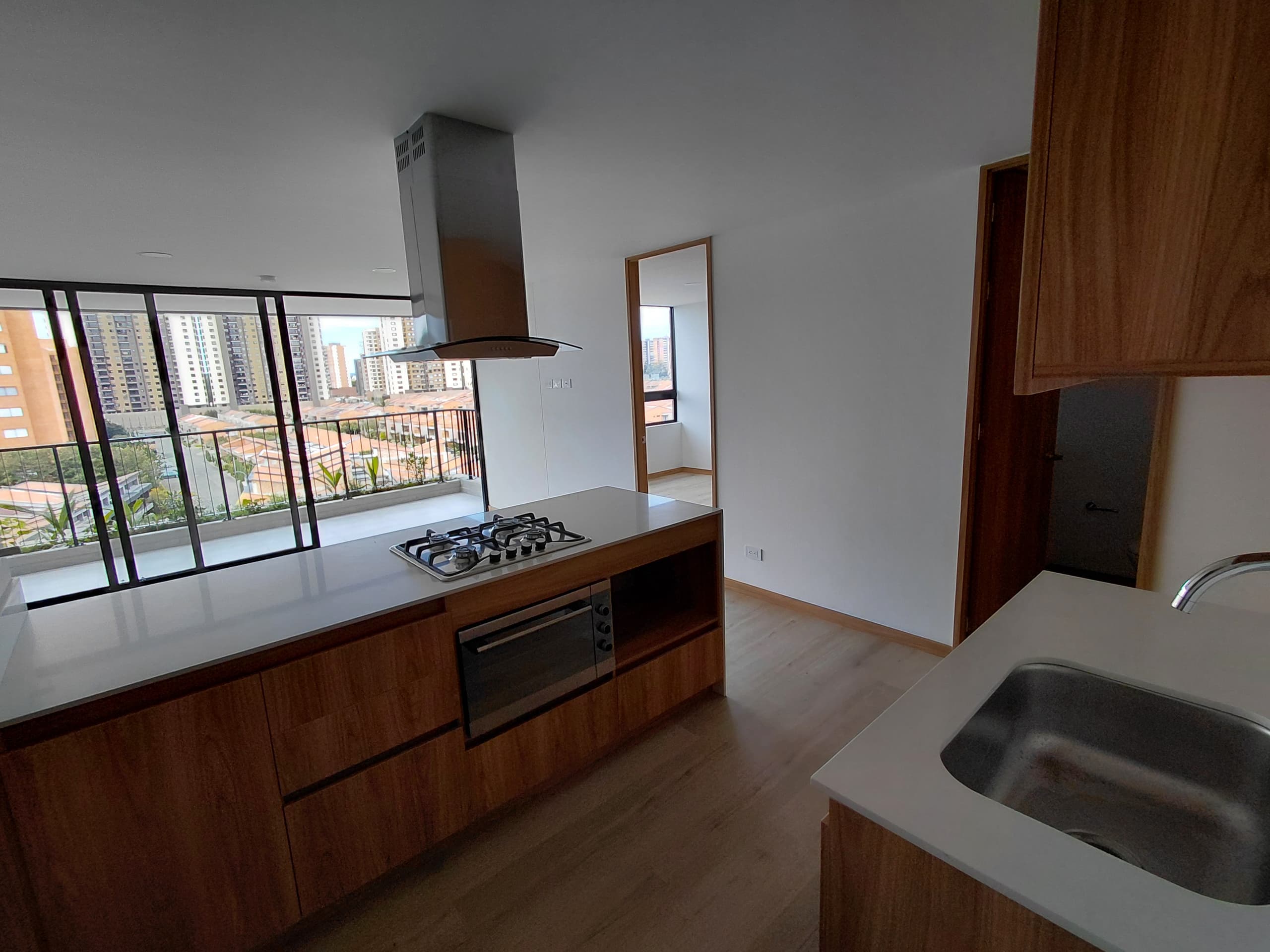 Apartamento en arriendo en San Antonio de Pereira, Rionegro — foto 3 de 18