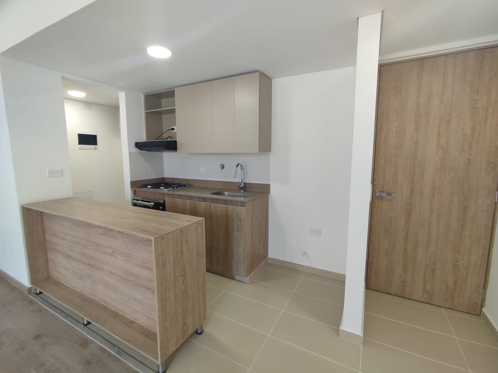 Apartamento en arriendo en Rionegro — foto 2 de 14