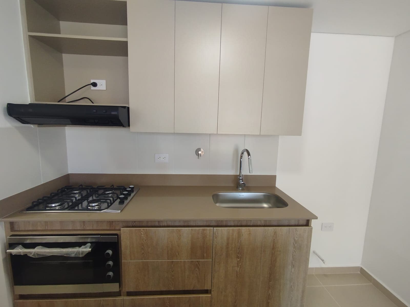 Apartamento en arriendo en Rionegro — foto 3 de 14