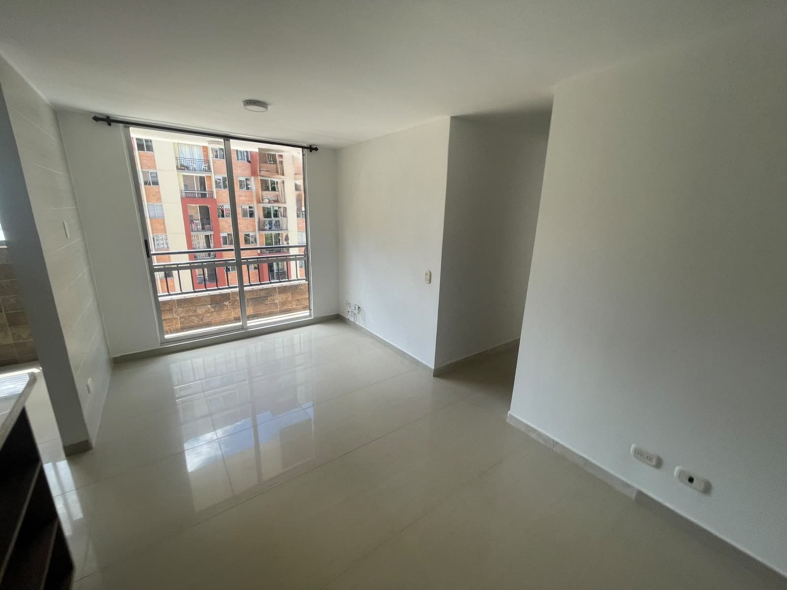 Apartamento en arriendo en Rodeo Alto, Belen, Medellín — foto 4 de 15