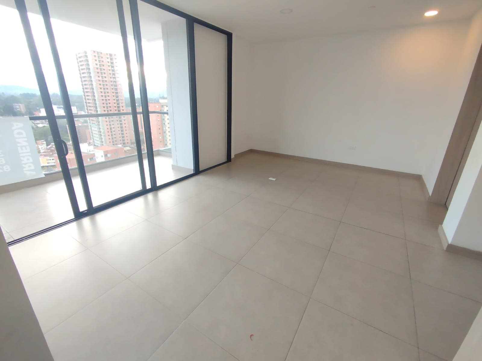 Apartamento en arriendo en Rionegro — foto 3 de 20