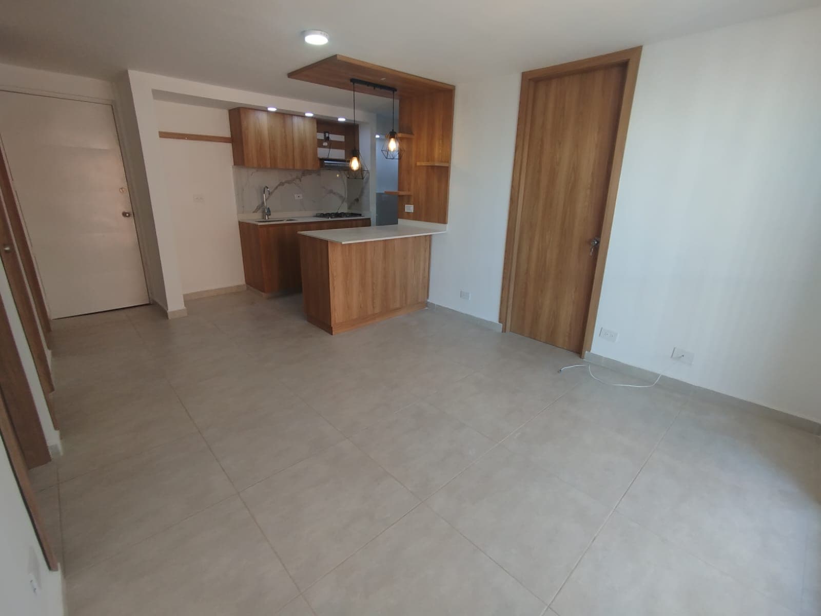 Apartamento en arriendo en Rionegro — foto 3 de 13