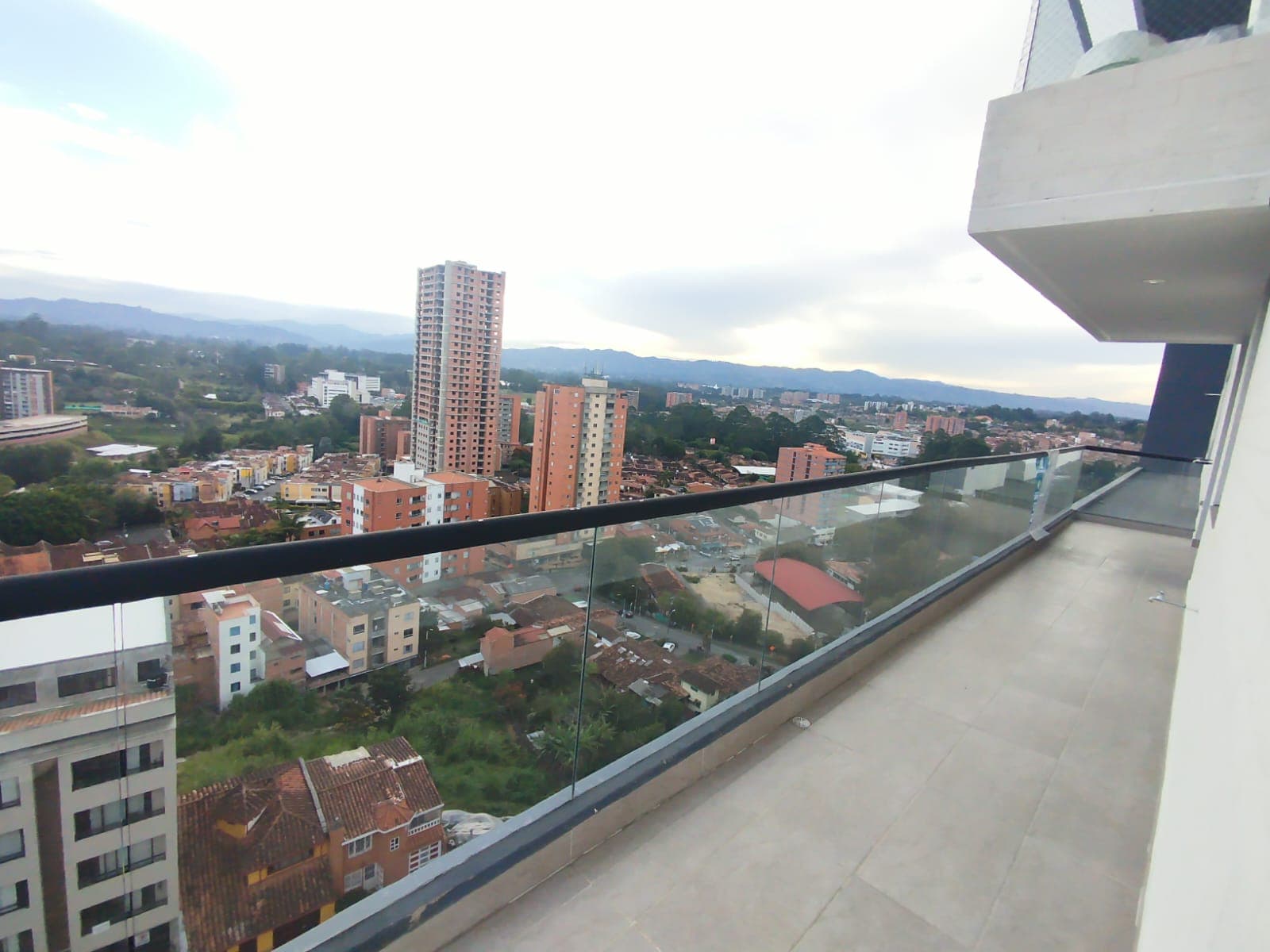 Apartamento en arriendo en Rionegro — foto 4 de 15