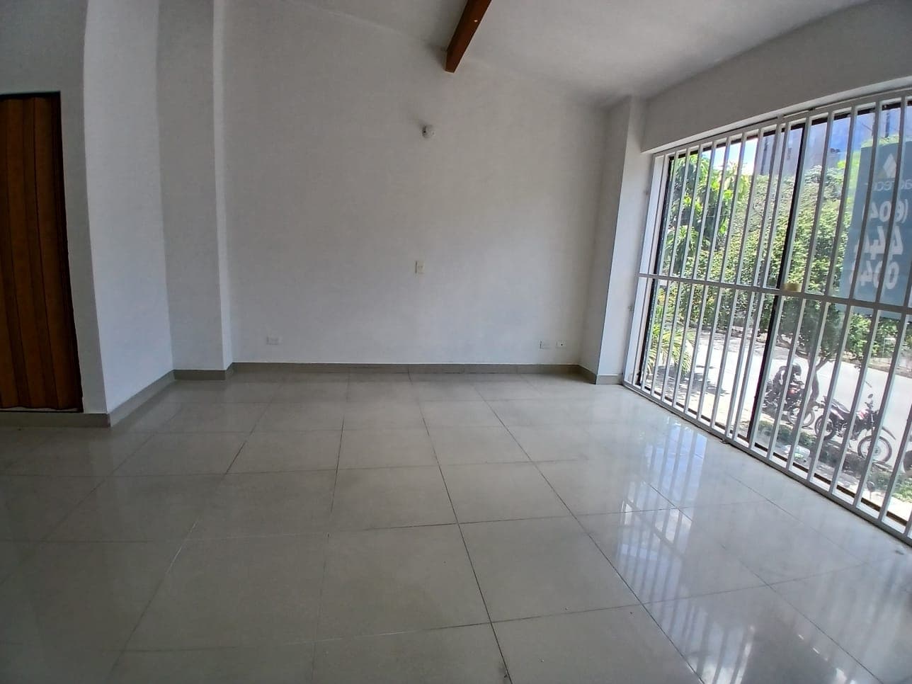 Local en arriendo en Laureles, Medellín — foto 4 de 12
