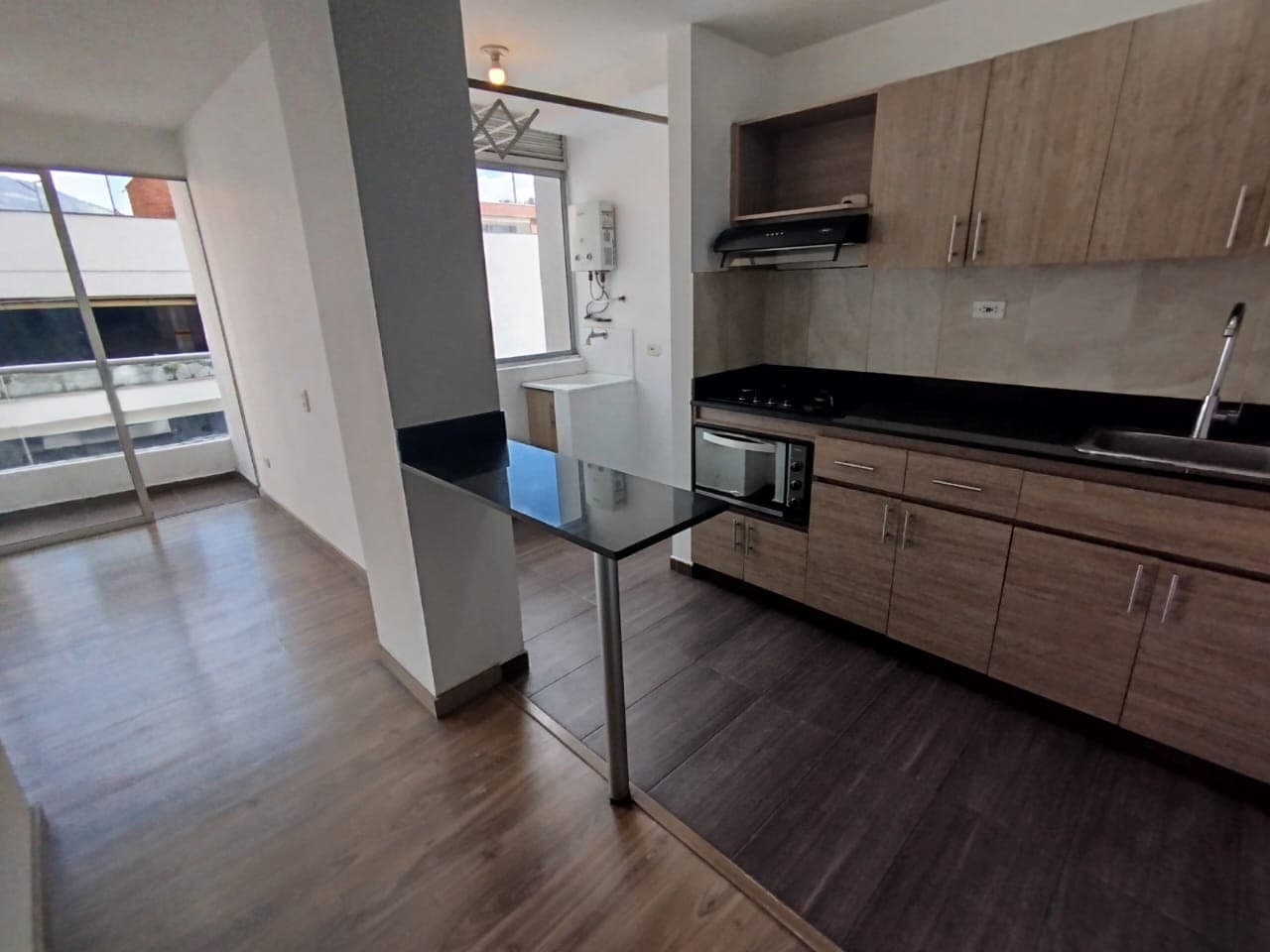 Apartamento en arriendo en Prados de Sabaneta — foto 5 de 20