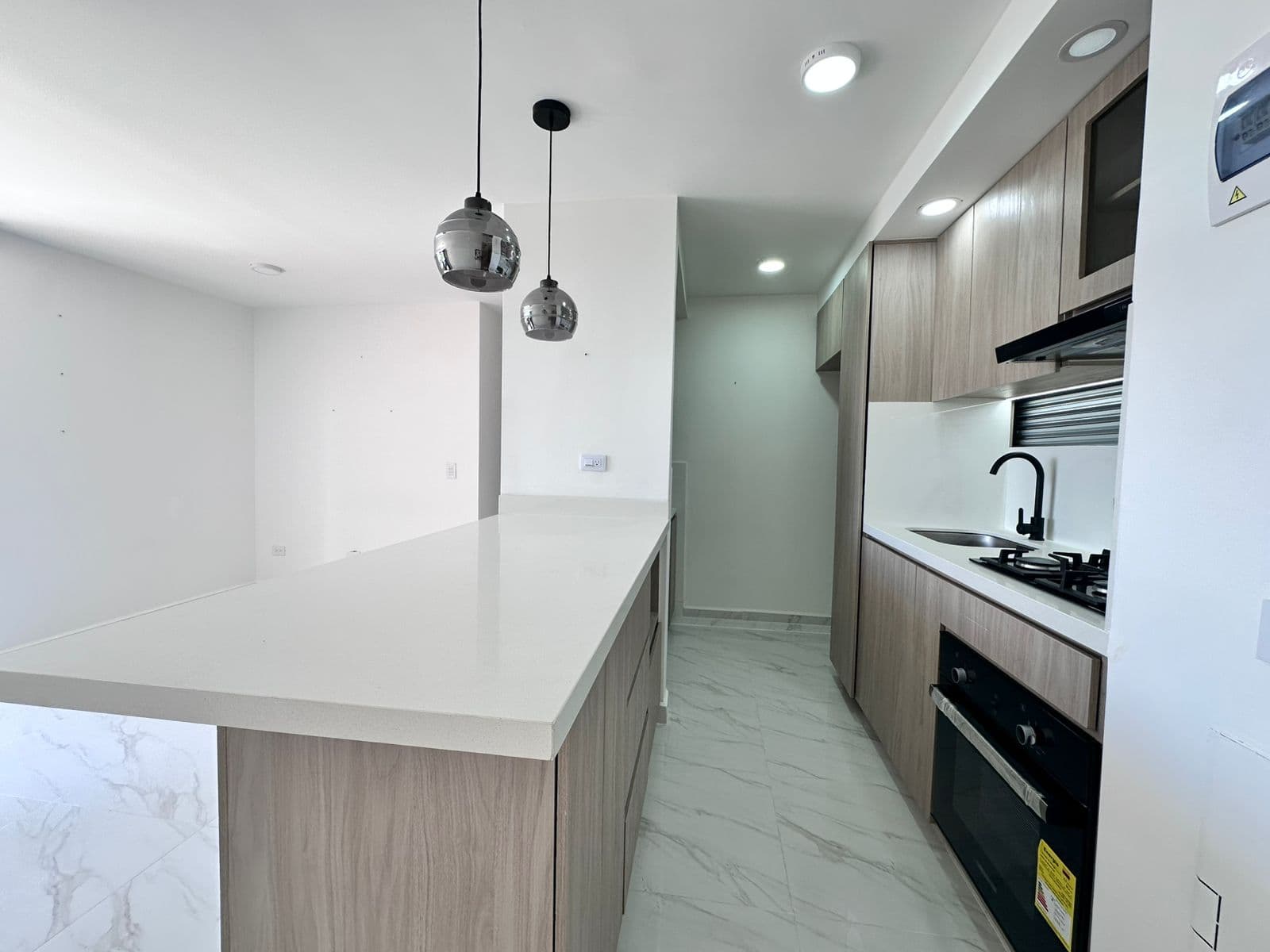 Apartamento en arriendo en Rionegro — foto 4 de 14