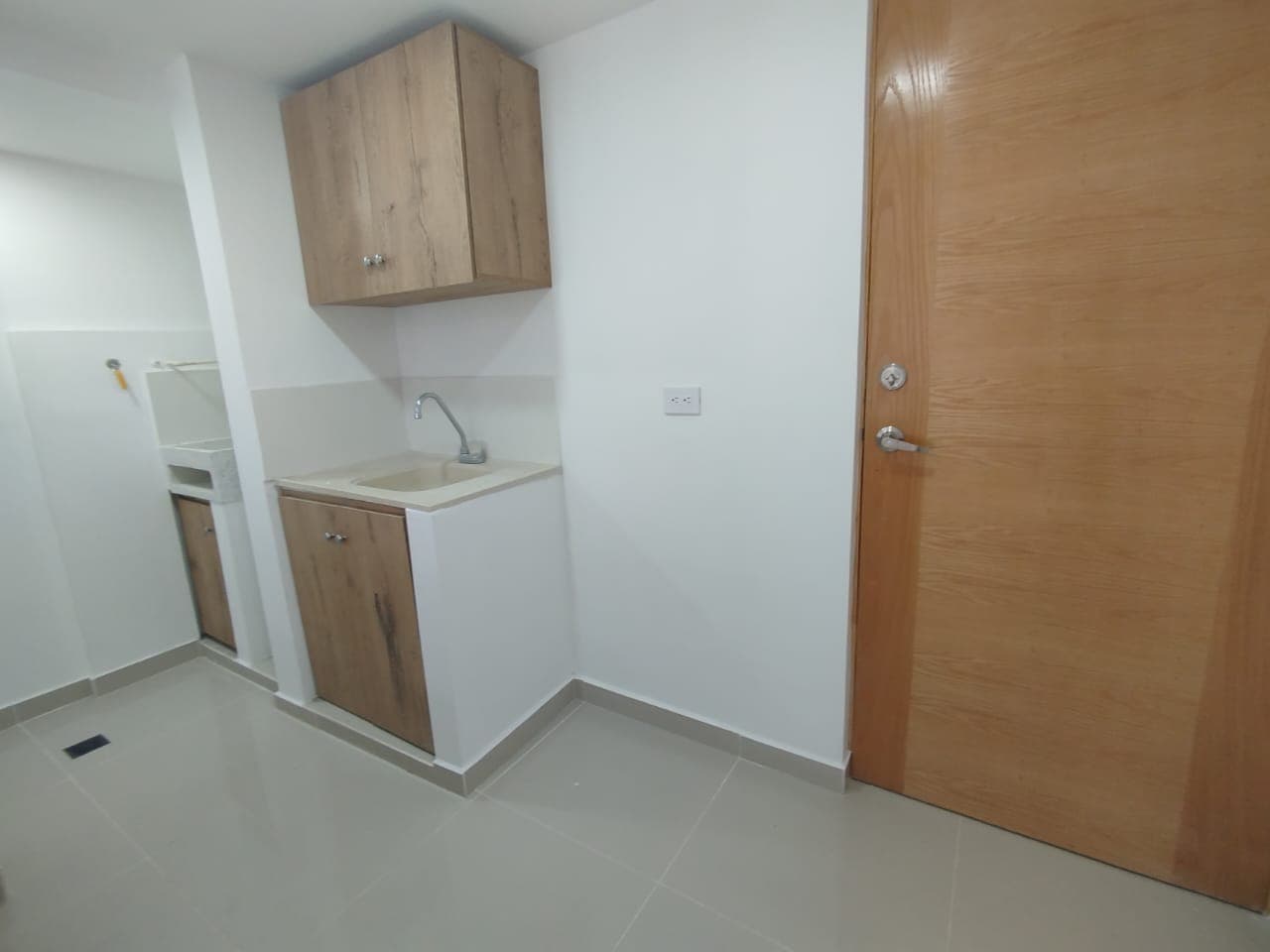Apartamento en arriendo en Maria Auxiliadora, Sabaneta — foto 3 de 20