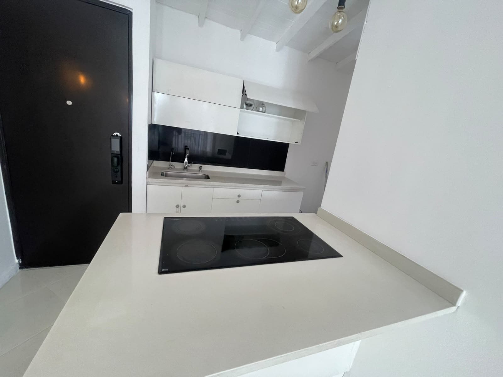 Apartamento en arriendo en Rodeo Alto, Belen, Medellín — foto 5 de 15