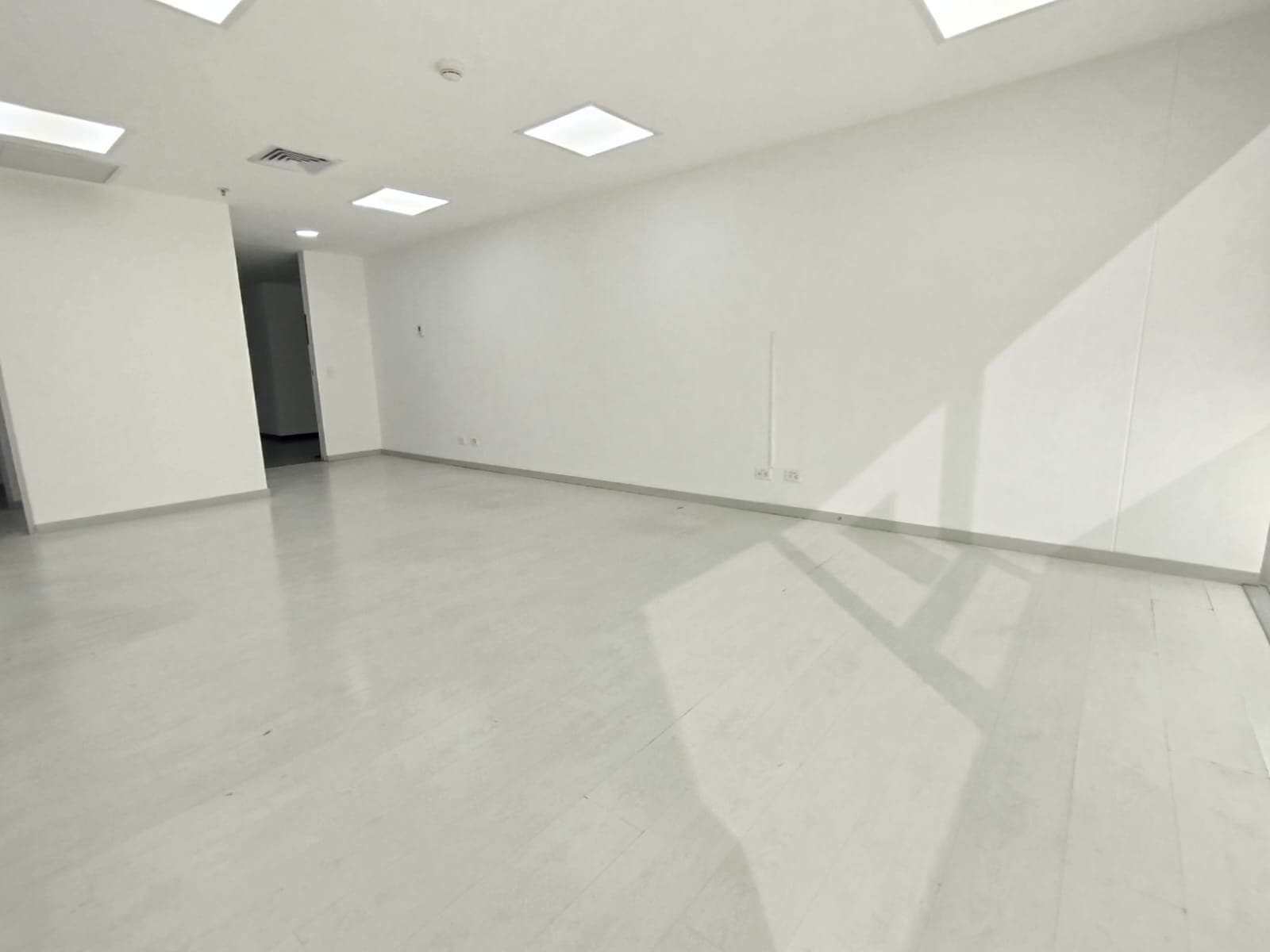 Oficina en arriendo en Sabaneta — foto 5 de 10