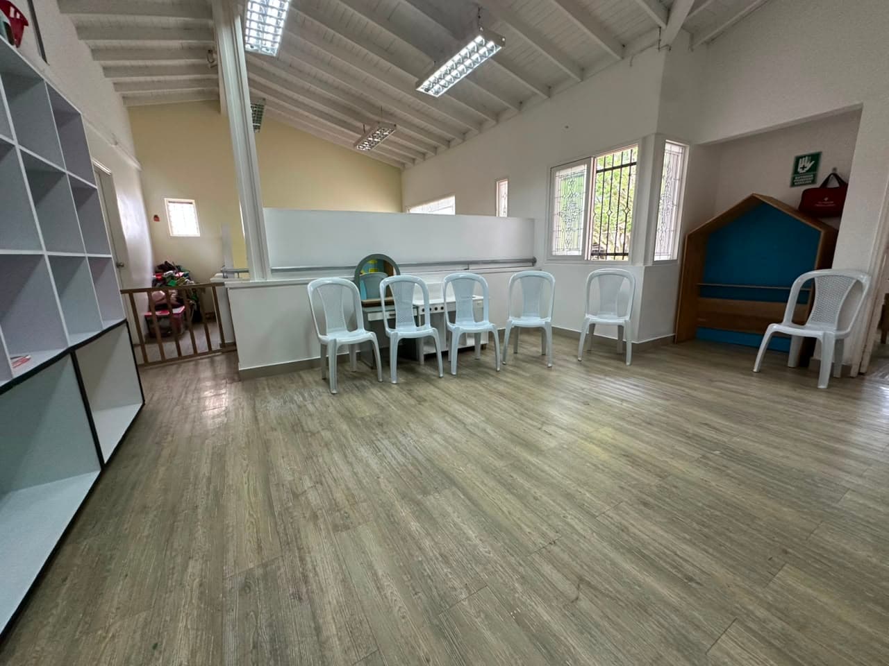 Casa Comercial en arriendo en Zuñiga, Envigado — foto 2 de 20