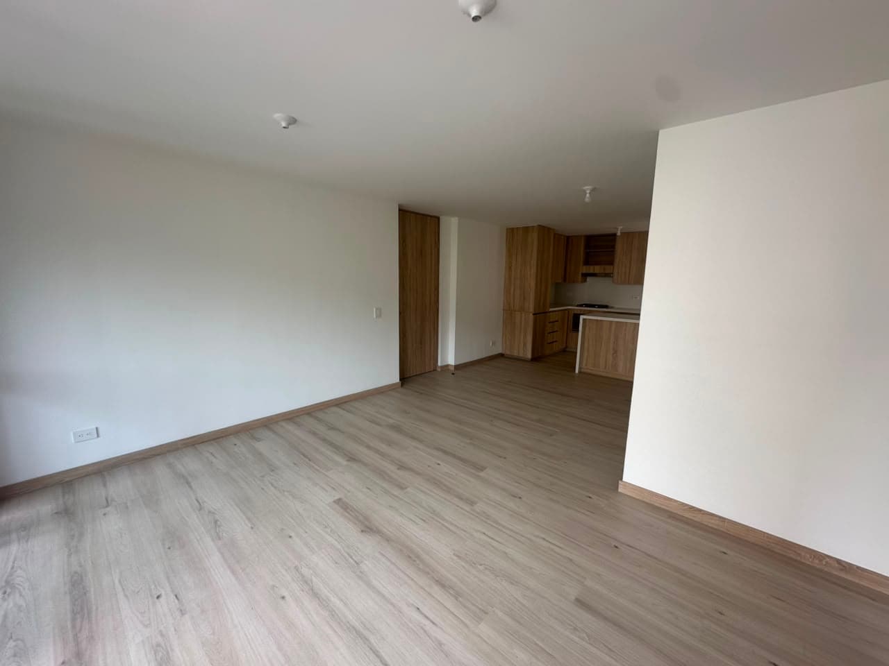 Apartamento en arriendo en Camino Verde, Envigado — foto 4 de 14