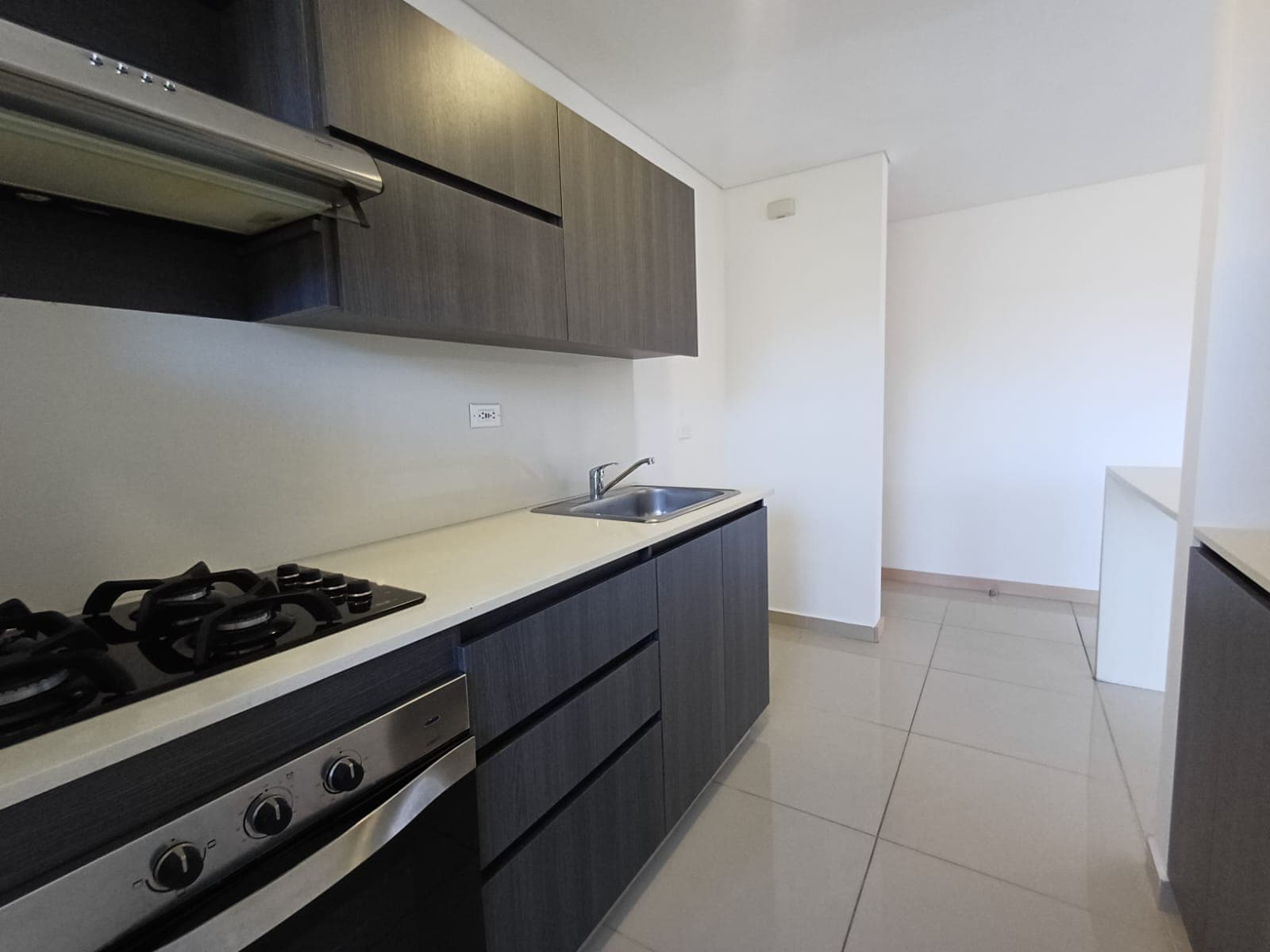 Apartamento en arriendo en El Esmeraldal, Envigado — foto 2 de 20
