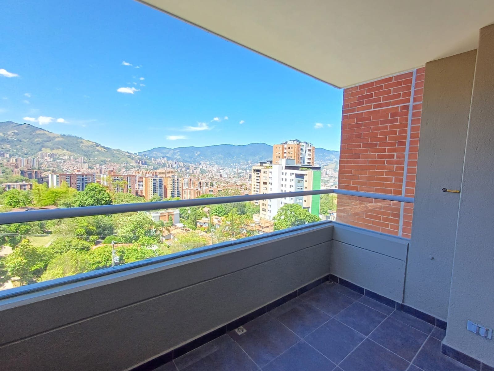 Apartamento en arriendo en El Esmeraldal, Envigado — foto 4 de 20