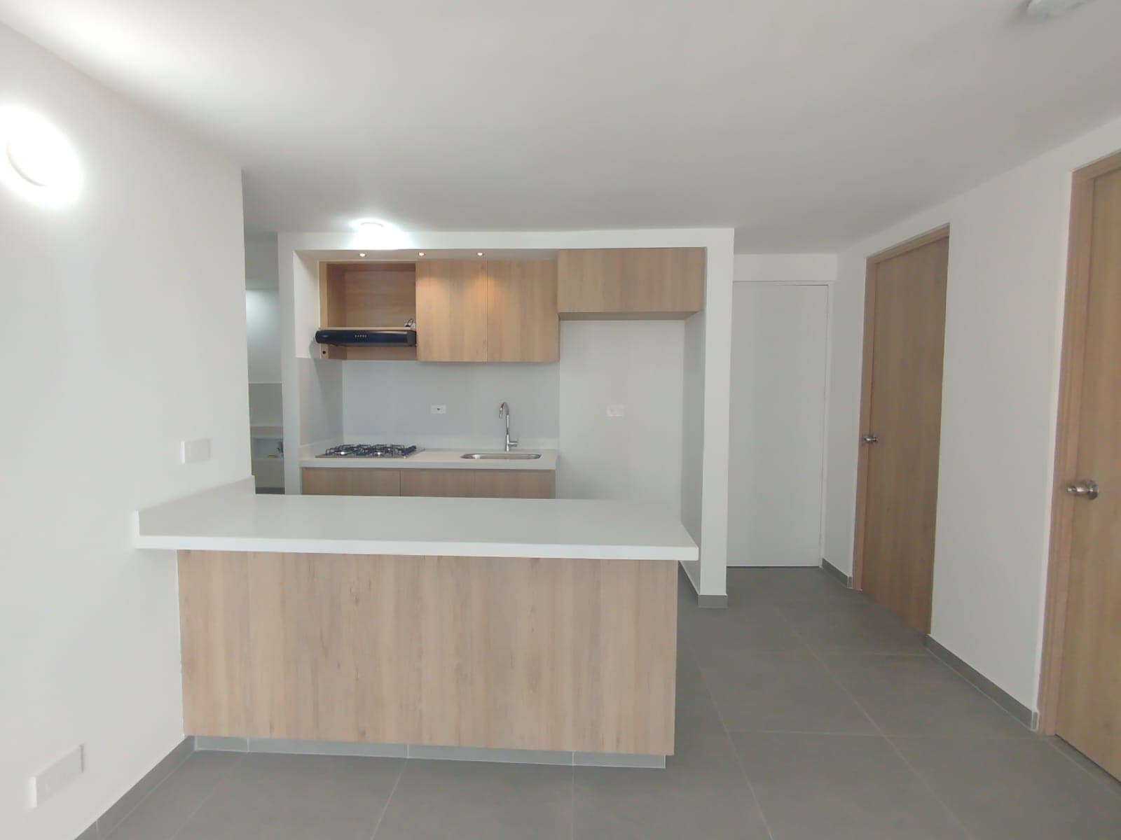 Apartamento en arriendo en Rionegro — foto 1 de 14