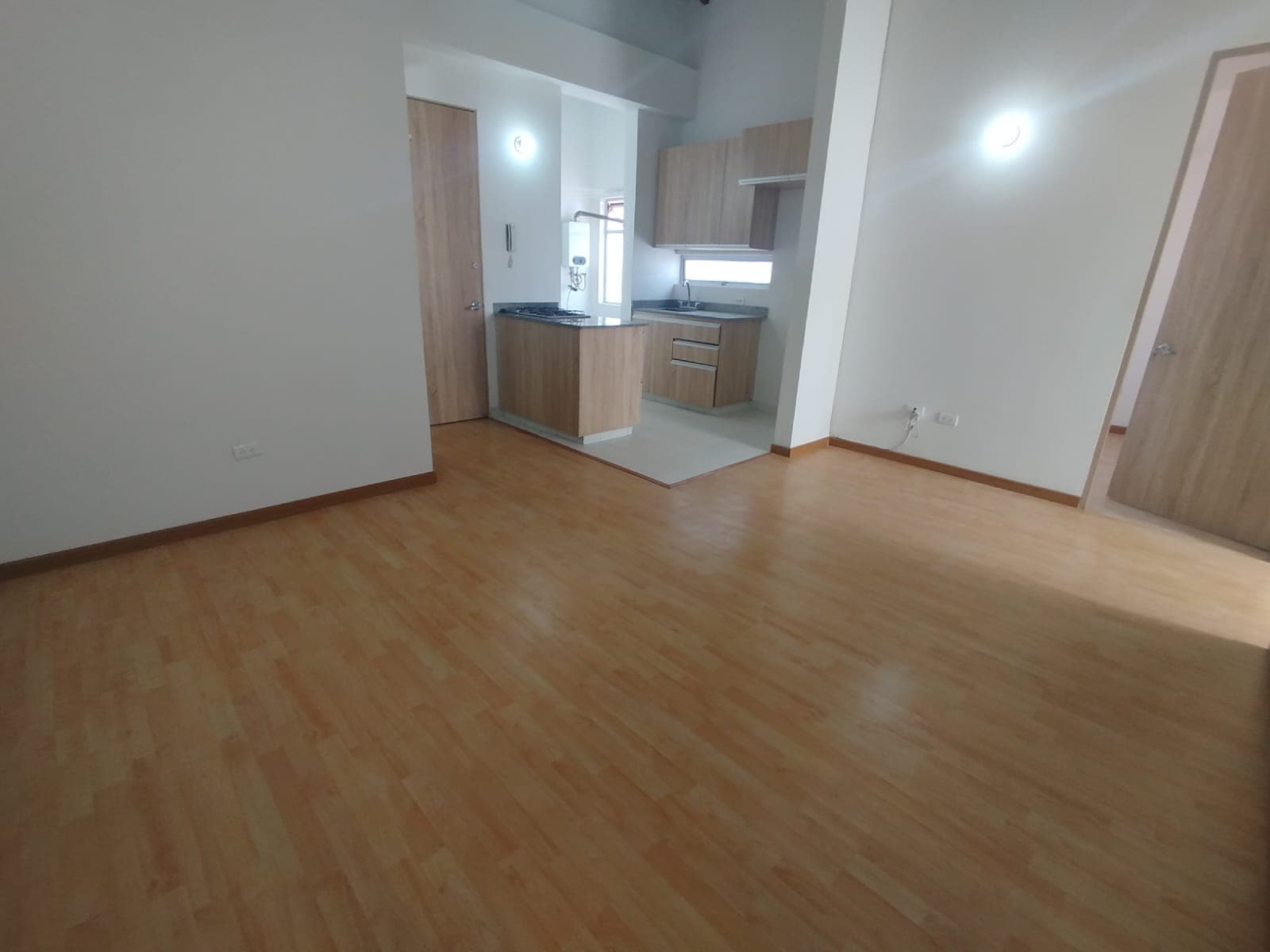 Apartamento en arriendo en Rionegro — foto 3 de 14