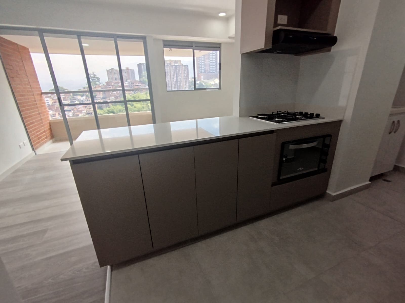 Apartamento en arriendo en Maria Auxiliadora, Sabaneta — foto 3 de 15