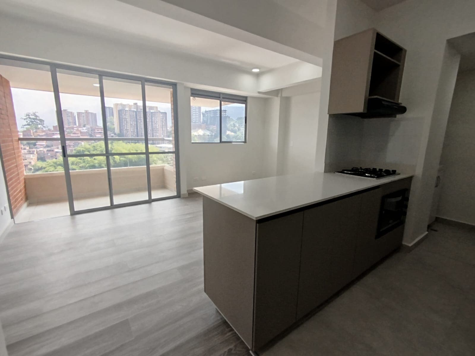 Apartamento en arriendo en Maria Auxiliadora, Sabaneta — foto 4 de 15