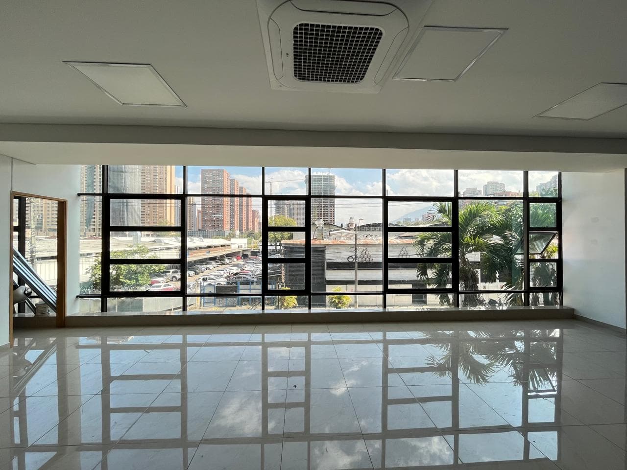 Oficina en arriendo en Ciudad del Rio, Medellín — foto 5 de 20