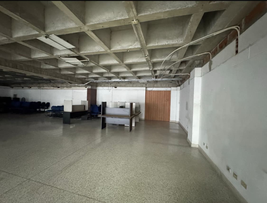 Bodega en arriendo en Ciudad del Rio, Medellín — foto 3 de 14