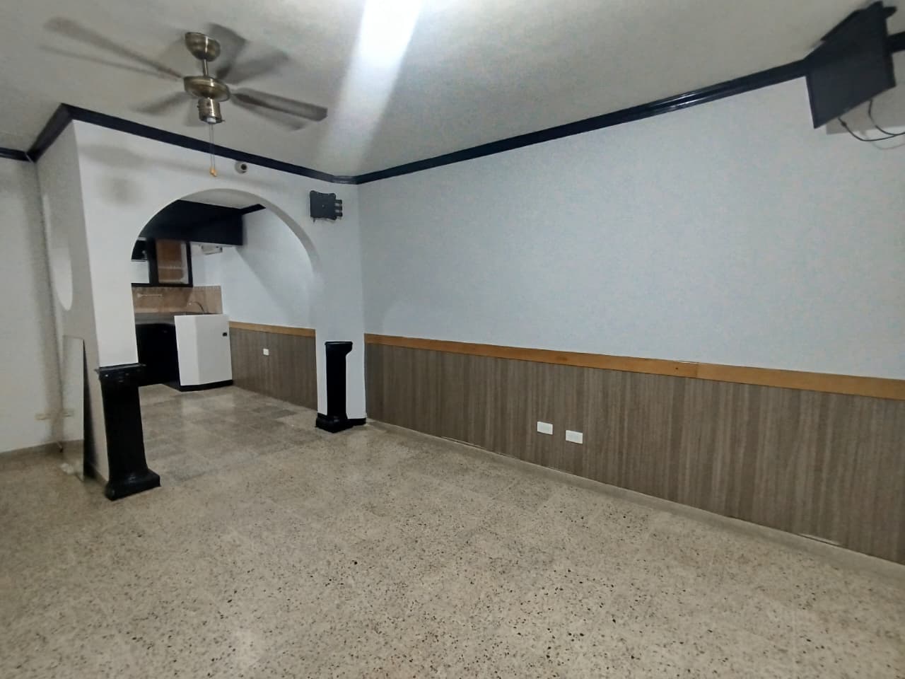 Local en arriendo en Laureles, Medellín — foto 4 de 11