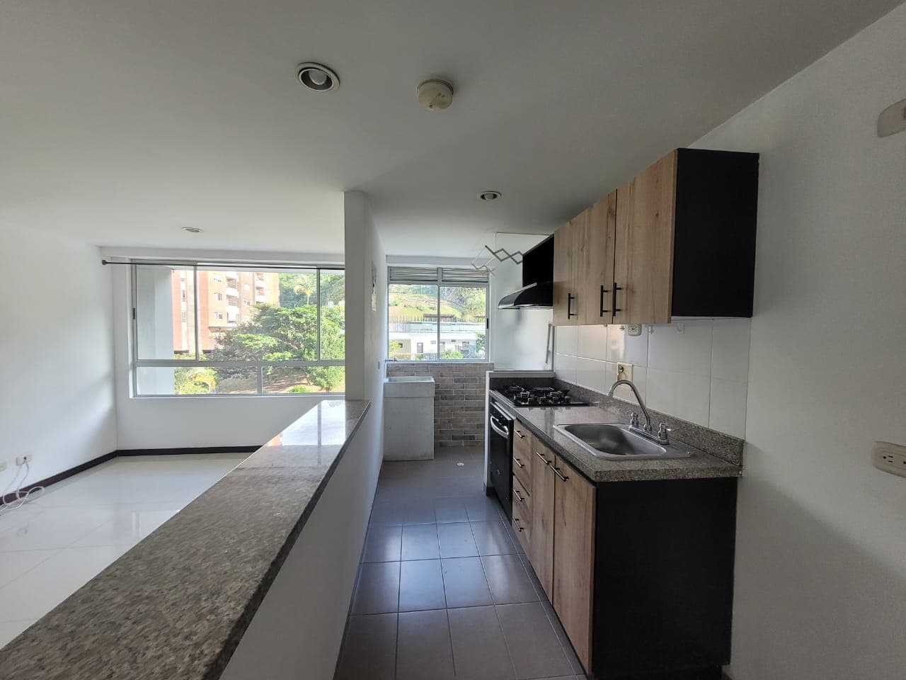 Apartamento en arriendo en El Trianón, Envigado — foto 2 de 20
