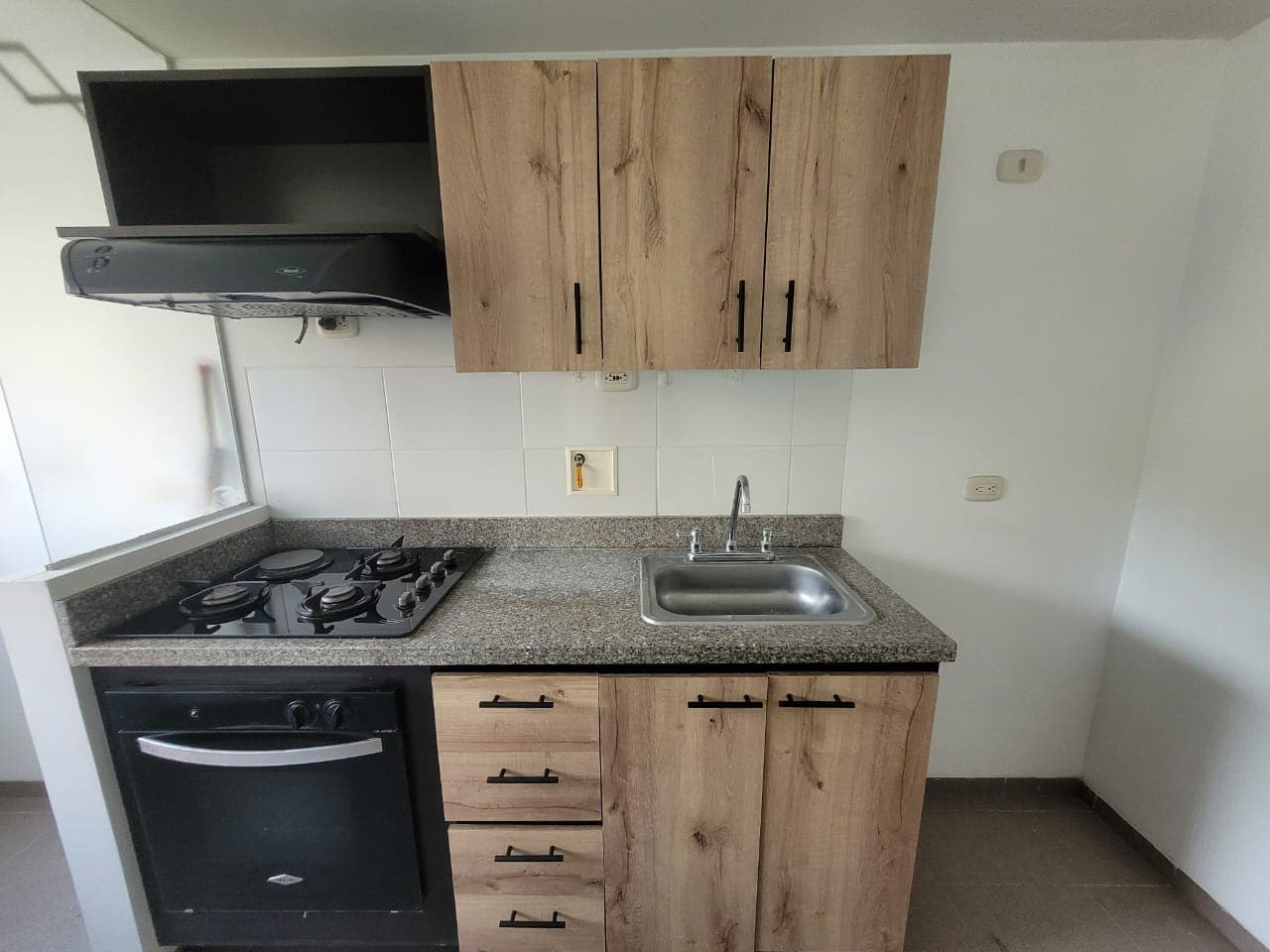 Apartamento en arriendo en El Trianón, Envigado — foto 3 de 20